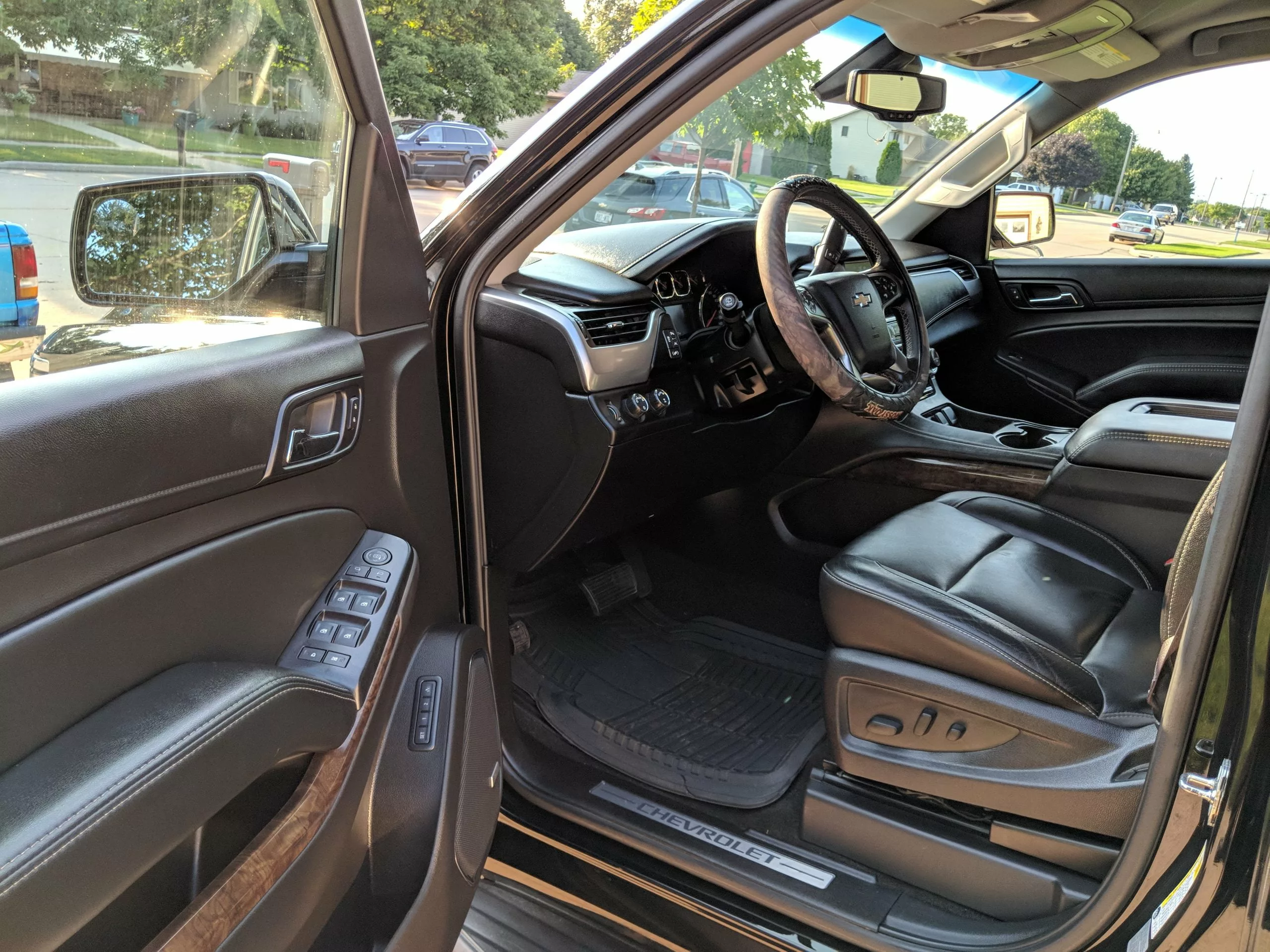 chevrolet suburban detailed in 2018